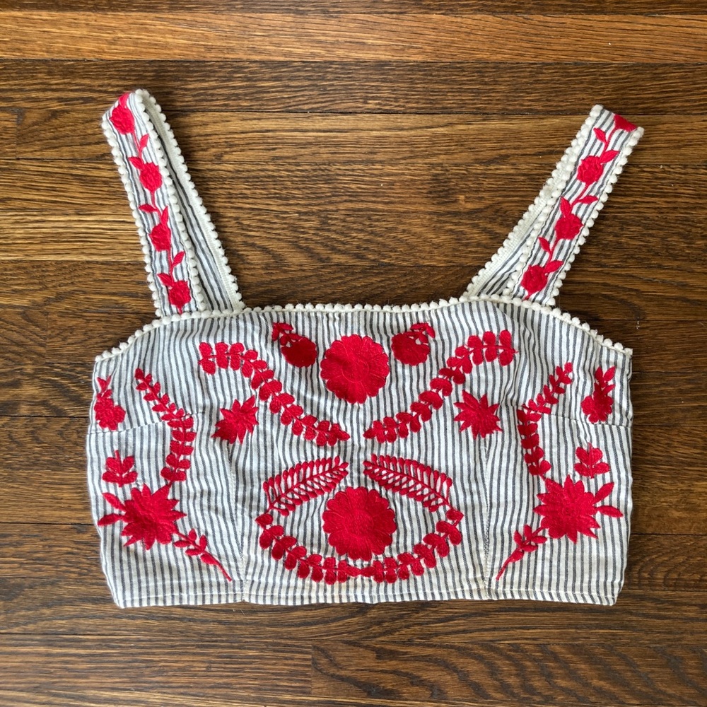 forever 21 embroidered flower crop tank